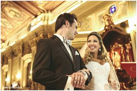 Fotos da capela da PUC Casamento da Marcella e Felipe| Realizado na Igreja Imaculada Conceição Capela da Puc | Fotos Vinícius Nakashima | Estúdio Celso Vick | Fotografia espontânea
'