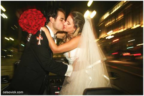 Casamento da Marcella e Felipe| Realizado na Igreja Imaculada Conceição Capela da Puc | Fotos Vinícius Nakashima | Estúdio Celso Vick | Fotografia espontânea
'