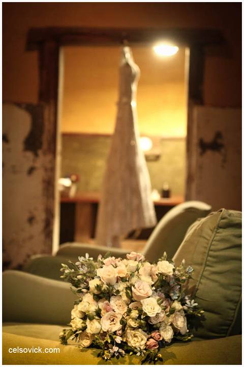 Veja Fotos de Casamento da Vanessa e Célio| Realizado no Espaço Vila Real - cidade de Embu das Artes | Fotos Vinícius Nakashima | Estúdio Celso Vick | Fotografia espontânea @celsovick'