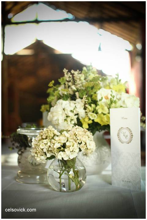 Fotógrafo do Casamento da Vanessa e Célio| Realizado no Espaço Vila Real - cidade de Embu das Artes | Fotos Vinícius Nakashima | Estúdio Celso Vick | Fotografia espontânea @celsovick'