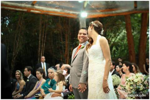 Casamento da Vanessa e Célio| Realizado no Espaço Vila Real - cidade de Embu das Artes | Fotos Vinícius Nakashima | Estúdio Celso Vick | Fotografia espontânea @celsovick'