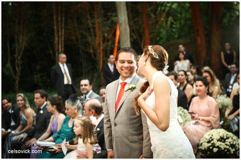Casamento da Vanessa e Célio| Realizado no Espaço Vila Real - cidade de Embu das Artes | Fotos Vinícius Nakashima | Estúdio Celso Vick | Fotografia espontânea @celsovick'