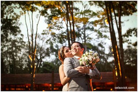 Casamento da Vanessa e Célio| Realizado no Espaço Vila Real - cidade de Embu das Artes | Fotos Vinícius Nakashima | Estúdio Celso Vick | Fotografia espontânea @celsovick'