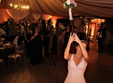 Buque da noiva Casamento realizado no Grande Ville Buffet em Santo Andre-São Paulo CelsoVick'