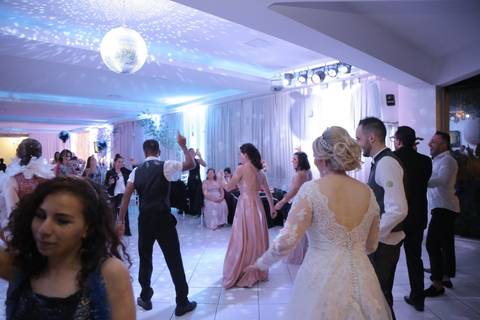 Recepção no Buffet Leonardos na Vila Prudente, fotos do Celso Vick fotografo sp'