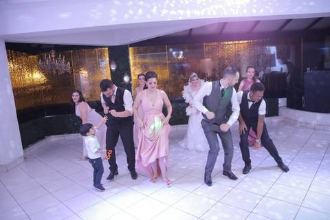 Recepção no Buffet Leonardos na Vila Prudente, fotos do Celso Vick fotografo sp'