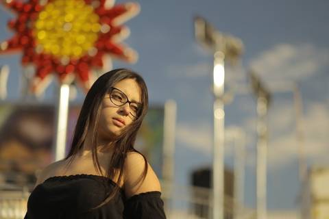 Fotos espontâneas Debitantes 15 anos no parque em São Caetano do Su'
