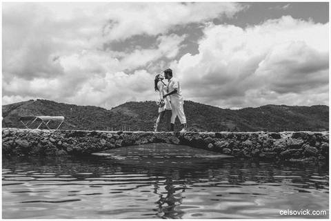 fotografias de ensaio fotográfico pré wedding realizado em Paraty RJ'