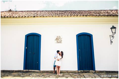 ensaio fotográfico pré wedding realizado em Paraty RJ'