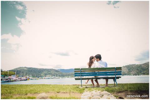 ensaio fotográfico pré wedding realizado em Paraty RJ'