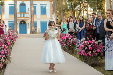dama de honra Fotos de Casamento Fazenda Santa Bárbara em Itatiba São Paulo | Fotografias na Fazenda Santa Bárbara | Fotografando na Fazenda Santa Barbara | Fotos de Celso Vick na Fazenda Santa Barbara Itatiba São Paulo. '