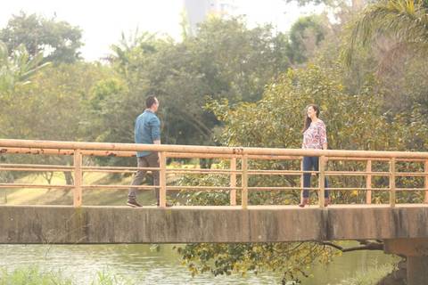 dicas Fotografia pre-casamento no parque central em Santo André'