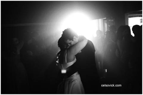 pista de dança no fotos do ensaio do casal no Buffet Grande Ville em Santo André, ABC Paulista'