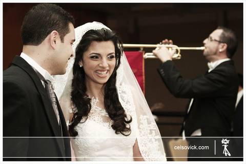 foto da entrada da noiva Cerimonia de Casamento realizada no Samyr Buffet em São Caetano do Sul'