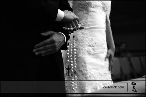 foto do casal Cerimonia de Casamento realizada no Samyr Buffet em São Caetano do Sul'