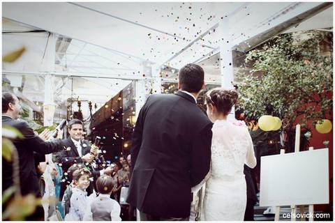 foto festa Jardim Aurélia no Itaim Bibi em São Paulo, fotografo de casamento em São Paulo'