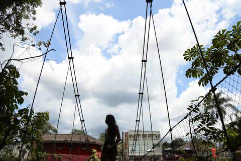 Ensaio fotográfico de Debutante 15 anos realizado na cidade de Guararema São Paulo'