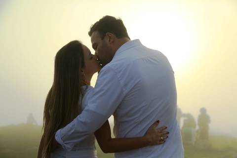 Foto Pre-Wedding, fotos antes do casamento no Pico do Olho Dagua em Mairiporã, São Paulo'