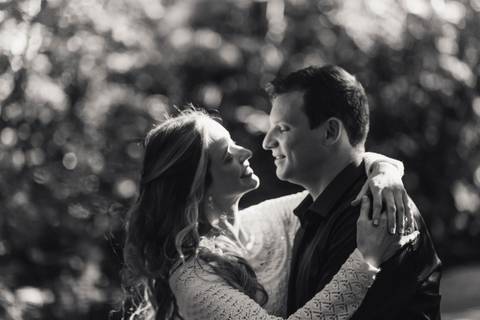 Foto de capa do ensaio Pré Wedding da Luiza e Denis realizado no Jardim Botânico de Curitiba - Paraná'