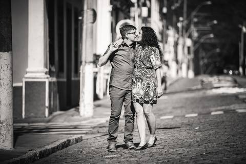Fotos, fotografias de ensaio Pré-Casamento, o Pré-Wedding, realizado na Cidade de Monte Alegre do Sul, São Paulo, Fotos de Celso Vick, Fotógrafo em São Paulo.'