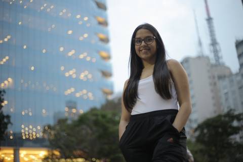 Fotos do ensaio de Debutantes-15 anos-XV anos realizado na Avenida Paulista- Fotógrafo Celso Vick-fotógrafo em São Paulo-Abc-Santo-André-São-Caetano-do-Sul'