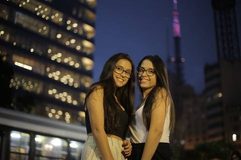 Fotos do ensaio de Debutantes-15 anos-XV anos realizado na Avenida Paulista- Fotógrafo Celso Vick-fotógrafo em São Paulo-Abc-Santo-André-São-Caetano-do-Sul'