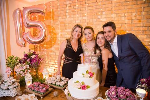 Foto de Debutante 15 anos Grande Ville Buffet Santo André '