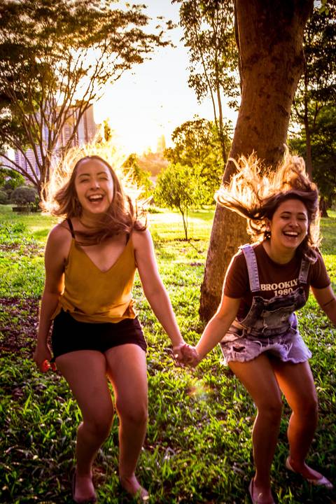 Ensaio de melhores amigas Malu e Pri - Henrique Drobnievski'