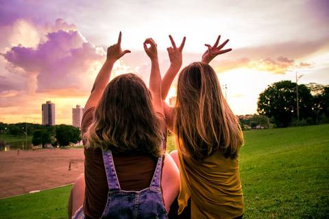 Ensaio de melhores amigas Malu e Pri - Henrique Drobnievski'