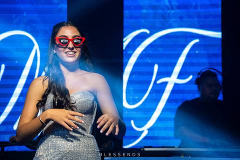 Fotografo de aniversário 15 anos em campinas, foto e vídeo 15 anos, foto e fimagem debutante campinas, fotografo aniversário'