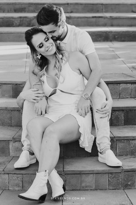 ensaio pré wedding aline lima prima da sandy filha do chitãozinho e jogador rafael longuine'
