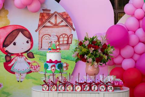 Valentina faz 04 anos - Aniversário Infantil - Camaçari'