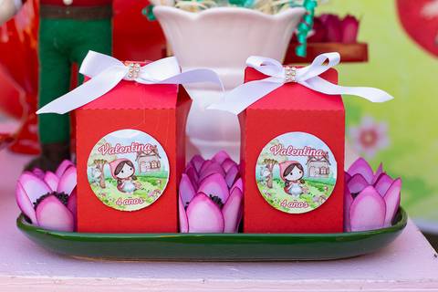 Valentina faz 04 anos - Aniversário Infantil - Camaçari'