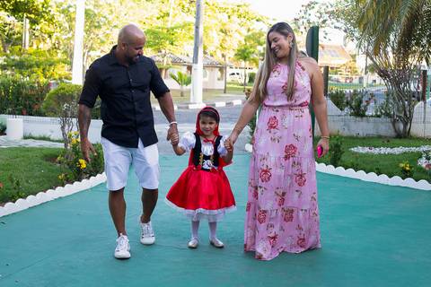 Valentina faz 04 anos - Aniversário Infantil - Camaçari'