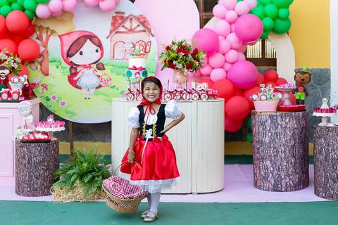 Valentina faz 04 anos - Aniversário Infantil - Camaçari'