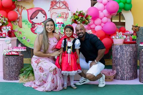 Valentina faz 04 anos - Aniversário Infantil - Camaçari'