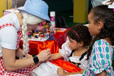 Valentina faz 04 anos - Aniversário Infantil - Camaçari'