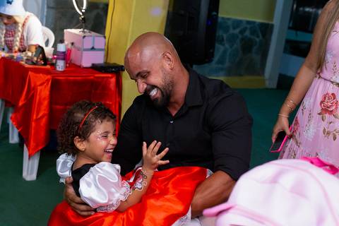 Valentina faz 04 anos - Aniversário Infantil - Camaçari'