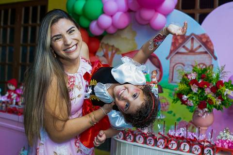 Valentina faz 04 anos - Aniversário Infantil - Camaçari'