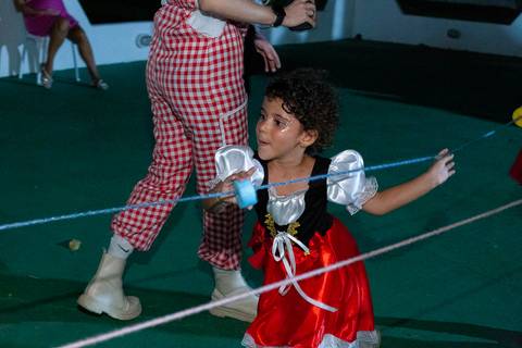 Valentina faz 04 anos - Aniversário Infantil - Camaçari'