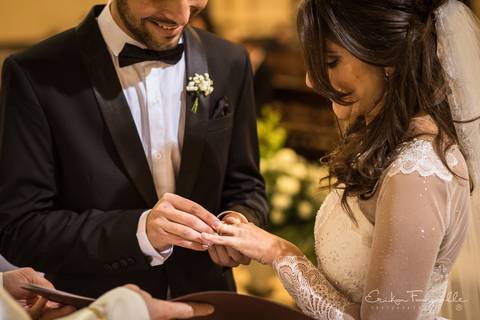 Anillos en el casamiento de Rosario. Parroquia nuestra señora del Carmen.'