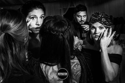 Novia en recepción de su boda en Santa Fe. Erika Fayolle Fotografía de Bodas en Rosario, Buenos Aires Fotografía'