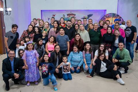 Familiares e Amigos'