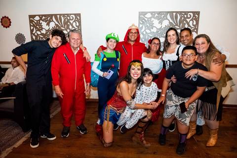 Familiares e Amigos'