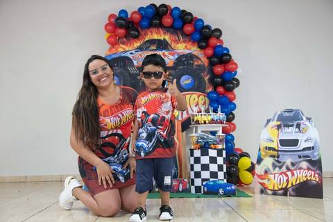 aniversariante e mamãe'