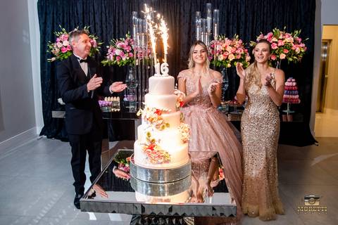 parabéns da Debutante'