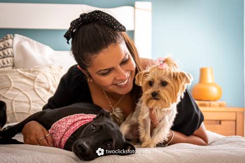 Ensaio fotografico de pet e familia na residencia - Two Clicks Fotografia'