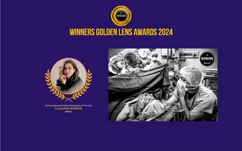 Claudine Reinehr, premiada como a terceira fotógrafa de família mais premiada do ano, eterniza um dos momentos mais emocionantes da vida: o nascimento. Na imagem, o primeiro encontro entre mãe e bebê transborda amor e emoção.'