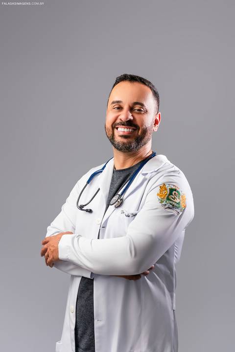 médico confiante'