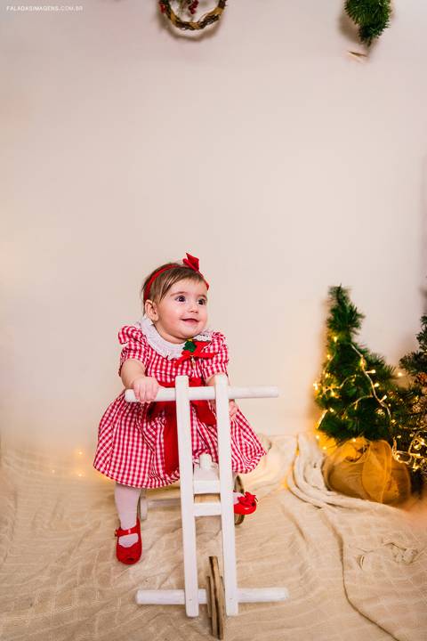 Menina na bicicleta'